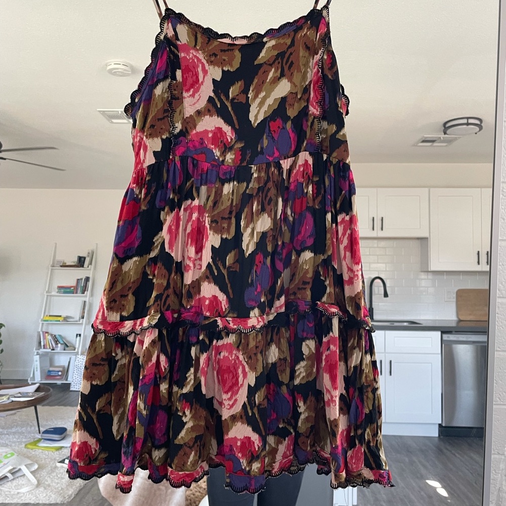 U of O short dress for sale.  Worn once.